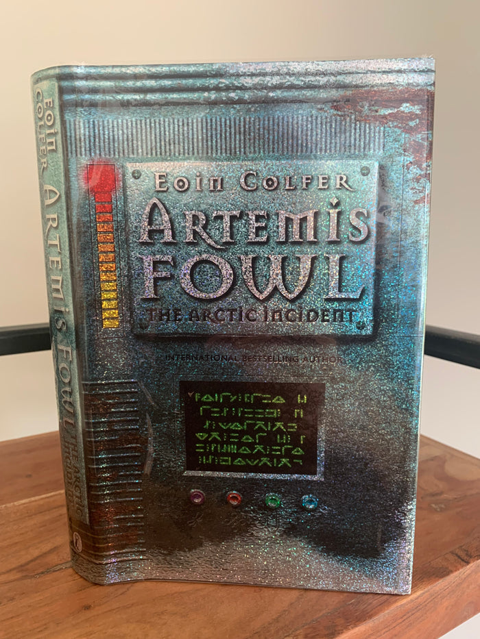 Artemis Fowl - The Artic Incident (signed)