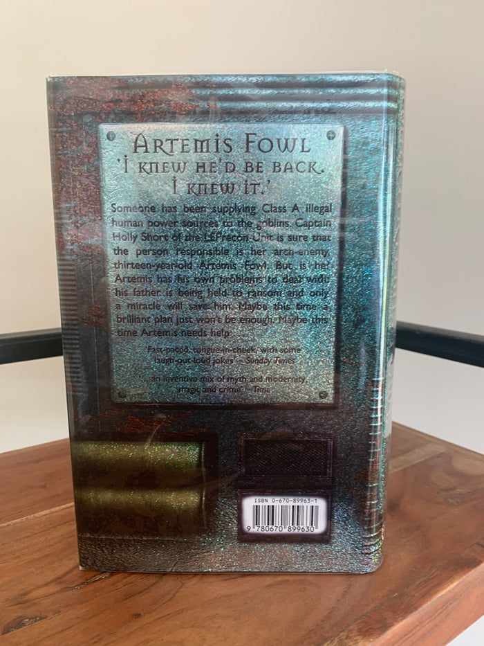 Artemis Fowl - The Artic Incident (signed)