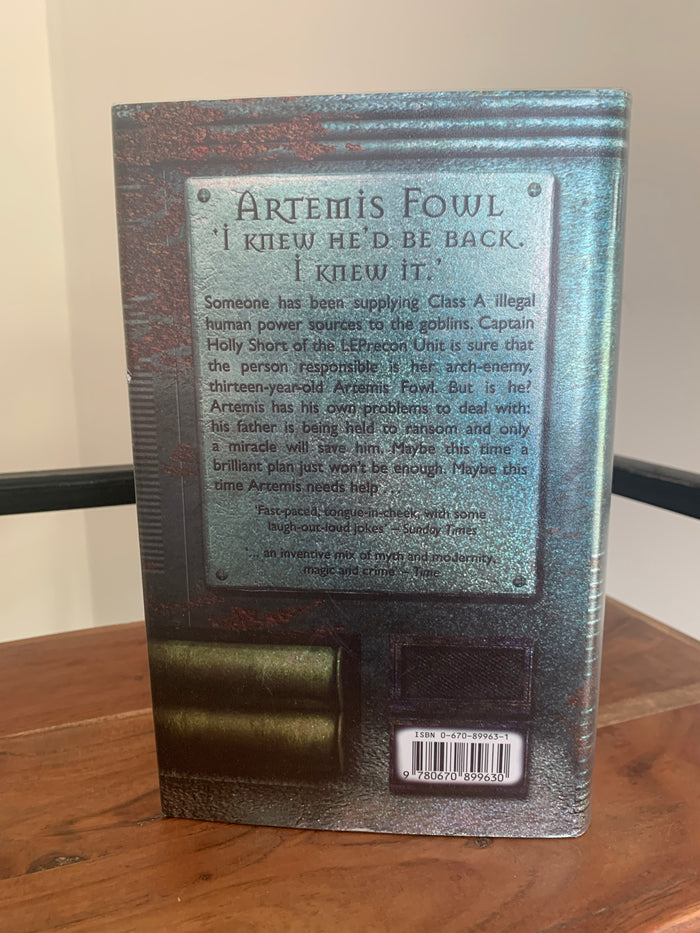 Artemis Fowl - The Artic Incident (signed)