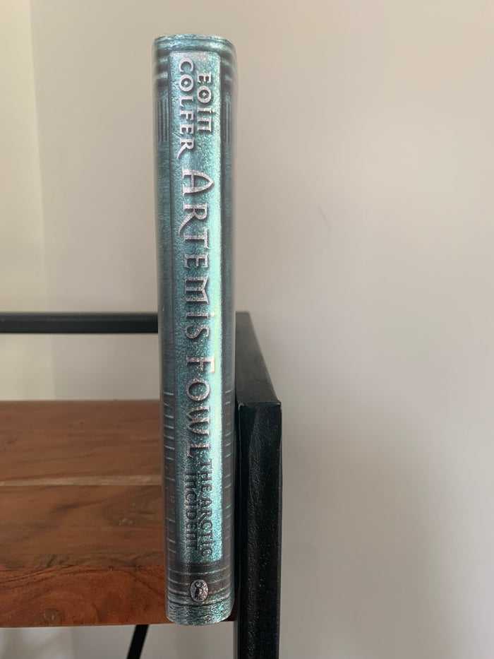 Artemis Fowl - The Artic Incident (signed)