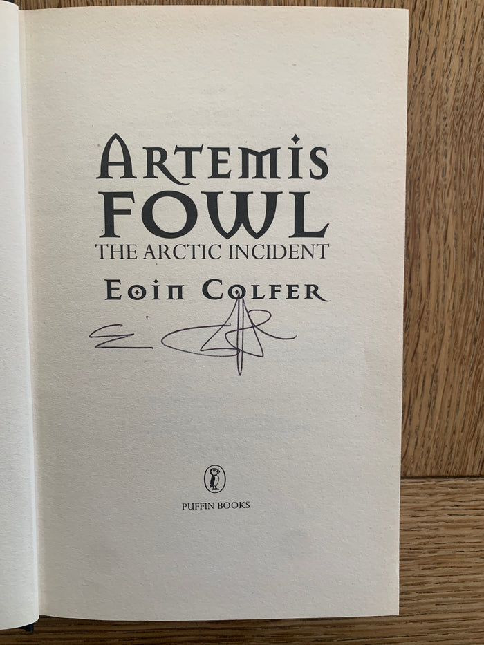 Artemis Fowl - The Artic Incident (signed)