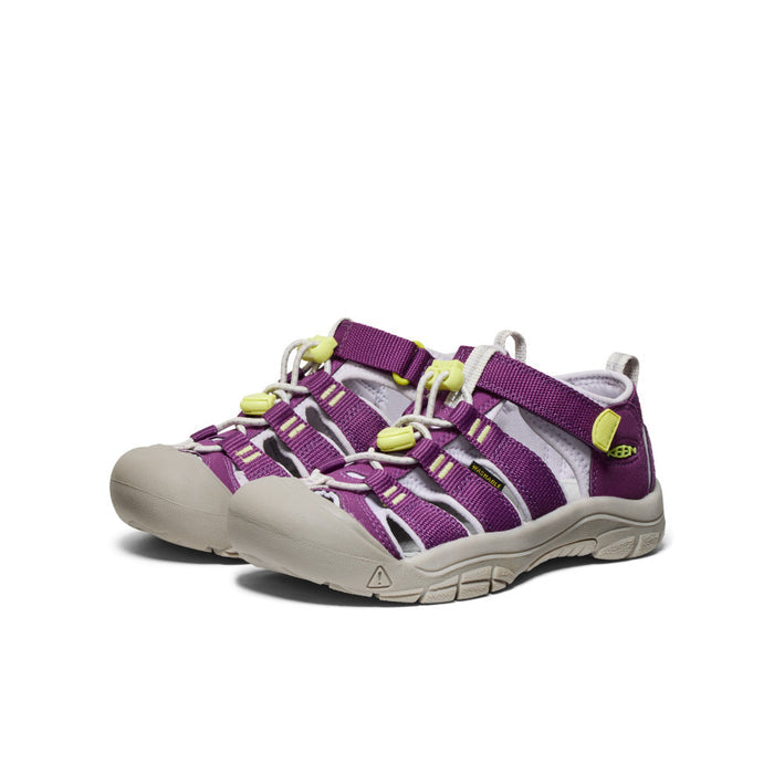 image|one|both|both|Big Kids' Newport H2 - Pair Angle Image