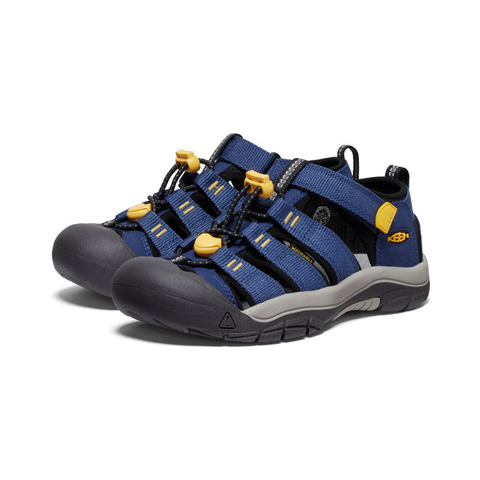 image|one|both|both|Big Kids' Newport H2 - Pair Angle Image