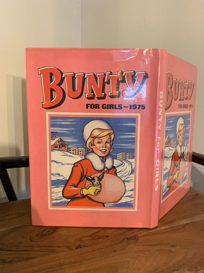 Bunty For Girls 1975