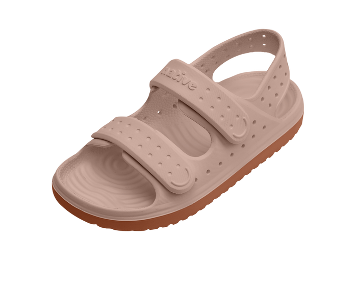 Angled view of a Native Shoes Kids Chase Kids | Chameleon Pink / Sierra Brown Footwear in Chameleon Pink / Sierra Brown