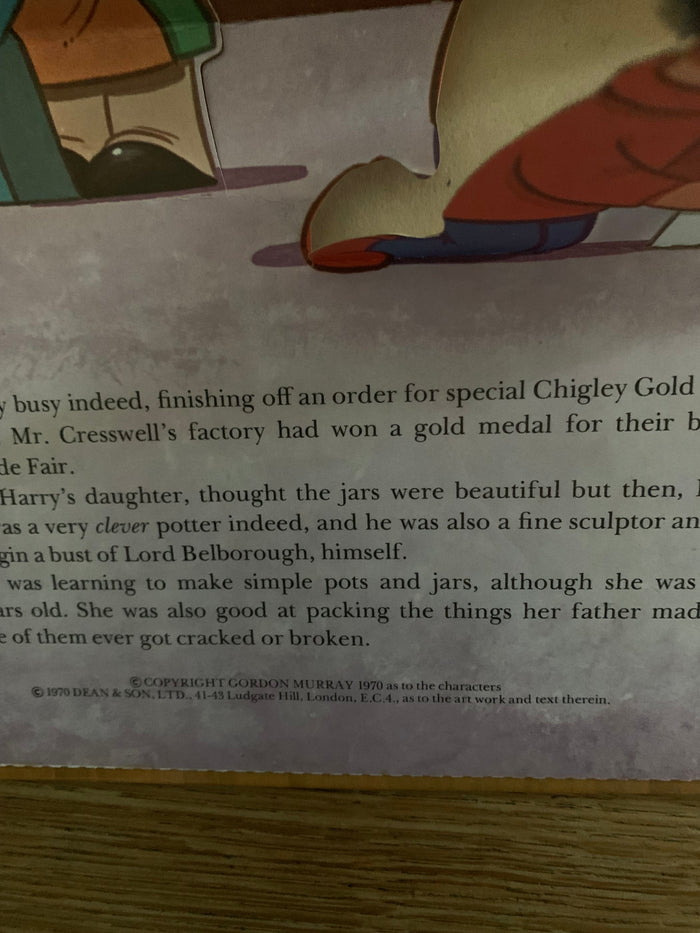 Chigley Pop-up Book