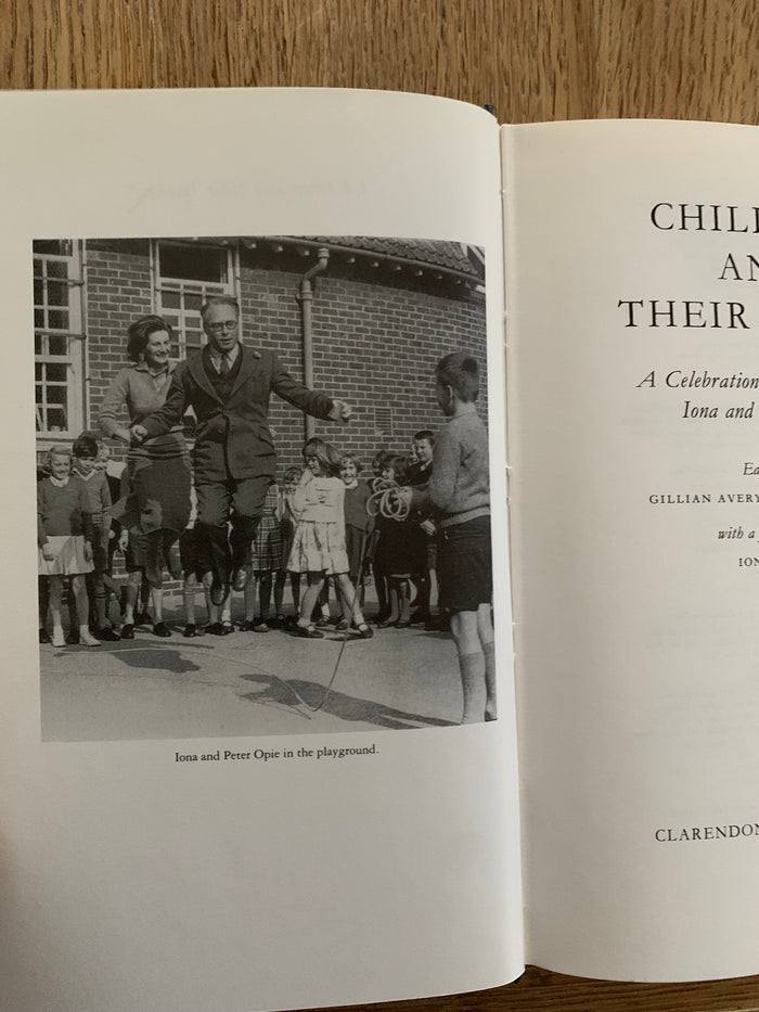 Children and Their Books - A Celebration of the Work of Iona and Peter Opie