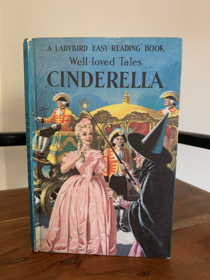 Cinderella - Ladybird 'Well Loved Tales'