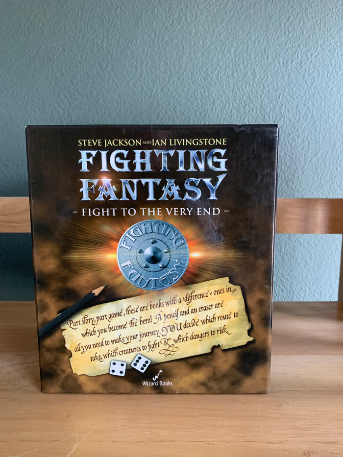 Fighting Fantasy - Fight To The Very End Boxed set 10 volumes in slipcase