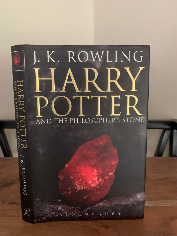 Harry Potter - all seven volumes in slip case (adult covers)
