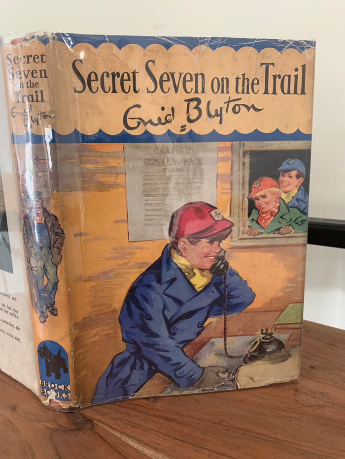 Secret Seven on the Trail