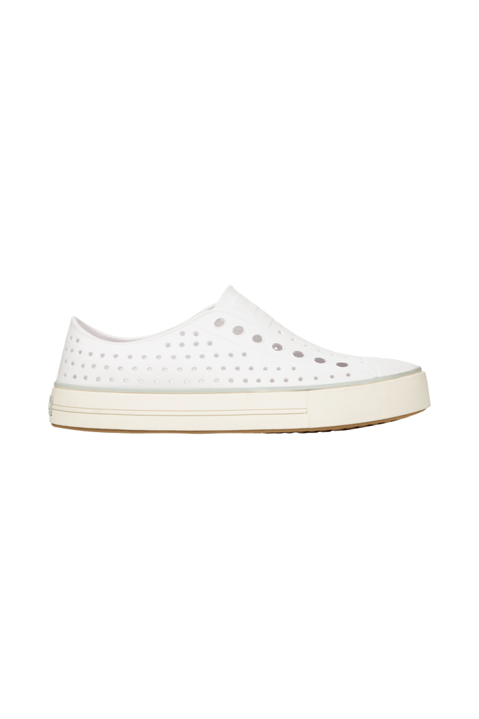 Side view of a Native Shoes Adults Jefferson Arc Wanderfoam Footwear in Shell White / Whisper White