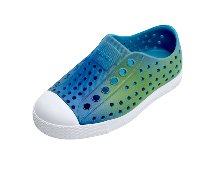 Angled view of a Native Shoes Kids Jefferson Print Kids | Aquarius Blue / Shell White / Hilly Uv Blur Footwear in Aquarius Blue / Shell White / Hilly Uv Blur
