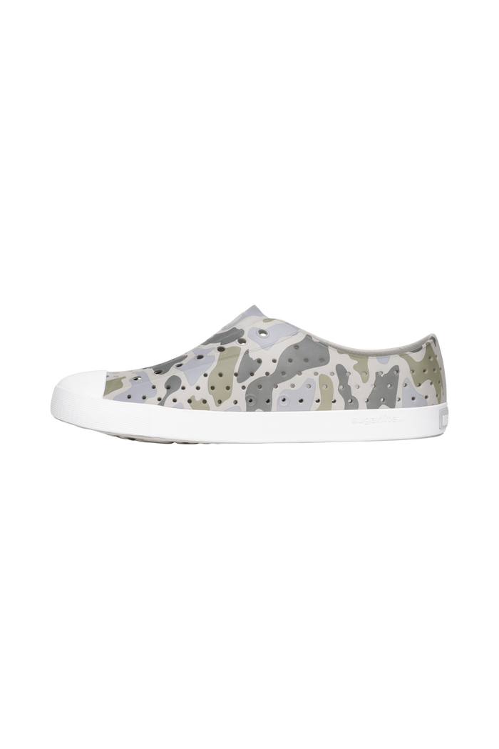 Angled view of a Native Shoes Jefferson Wanderfoam Print | Slkgry/Shlwht/Vetcamo Footwear in Slkgry/Shlwht/Vetcamo