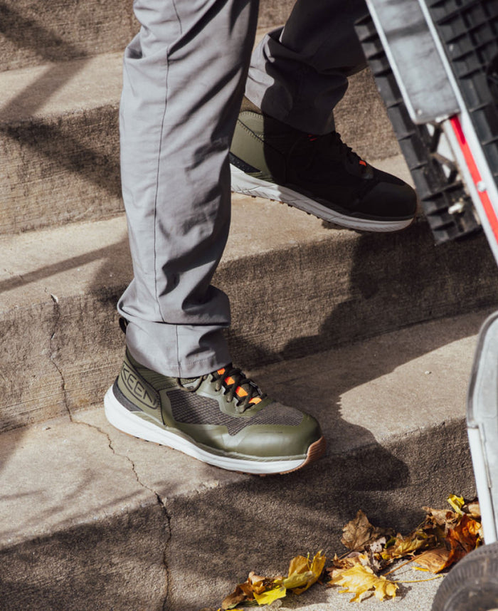 Men's CSA Synchro Waterproof Work Boot (Carbon Toe)  |  Forest Night/Gum