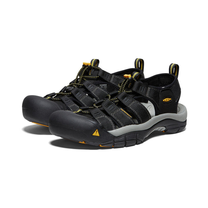 image|one|both|both|Men's Newport H2 Sandal - Pair Angle Image