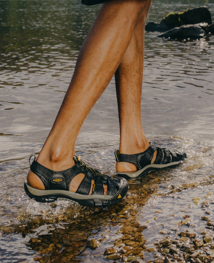 Men's Newport H2  |  India Ink/Rust