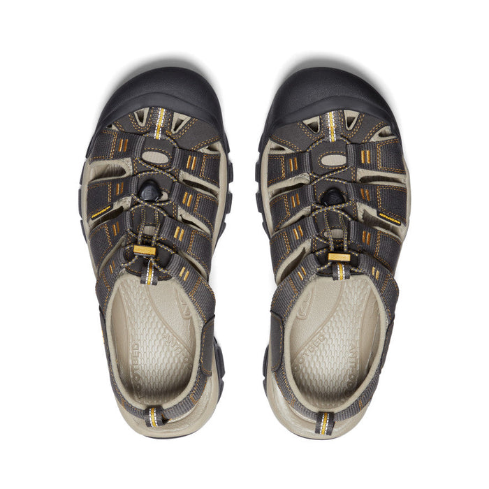 image|one|both|both|Men's Newport H2 Sandal - Pair Angle Image