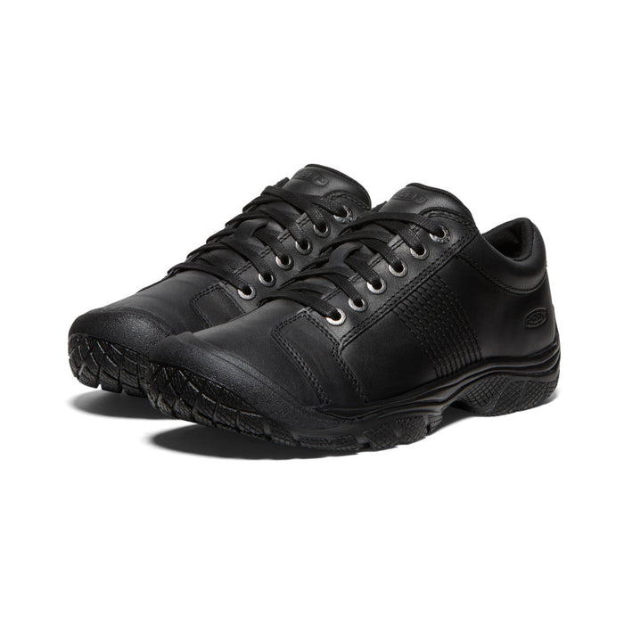 image|one|both|both|Men's PTC Oxford - Pair Angle Image
