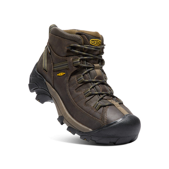 image|one|both|both|Men's Targhee II Mid Waterproof Hiking Boots - Angle Image
