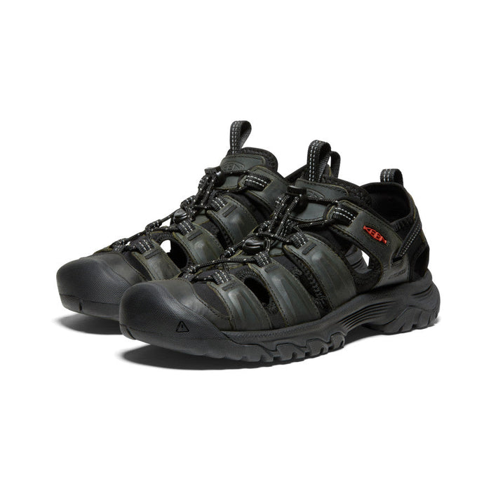 image|one|both|both|Men's Targhee III Sandal - Pair Angle Image