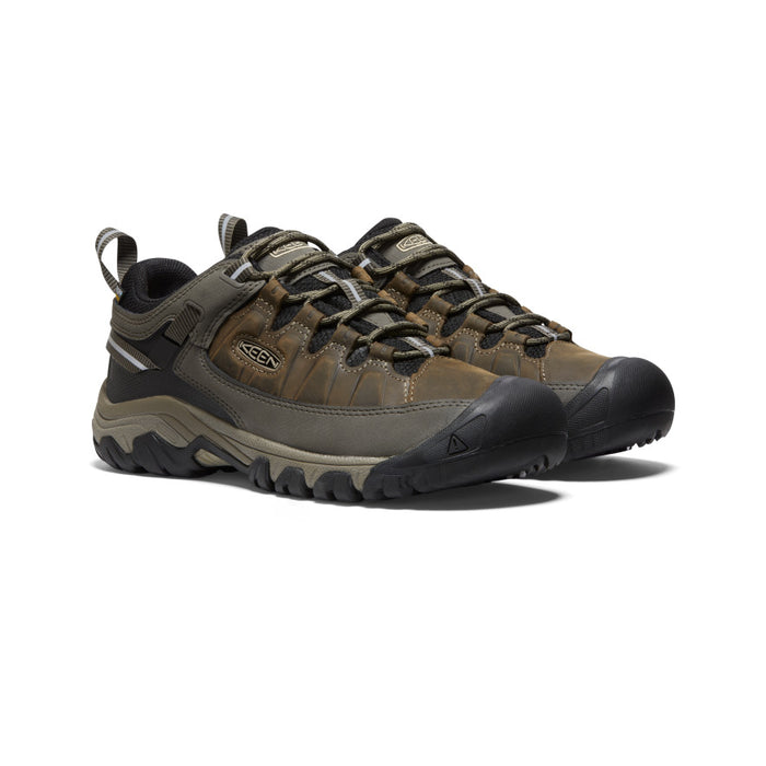 image|one|both|both|Men's Targhee III Waterproof Wide - Pair Angle Image