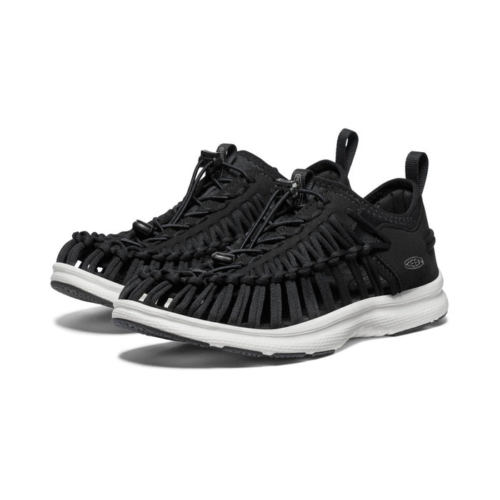 image|one|both|both|Men's UNEEK 03 Sneaker Sandal - Pair Angle Image