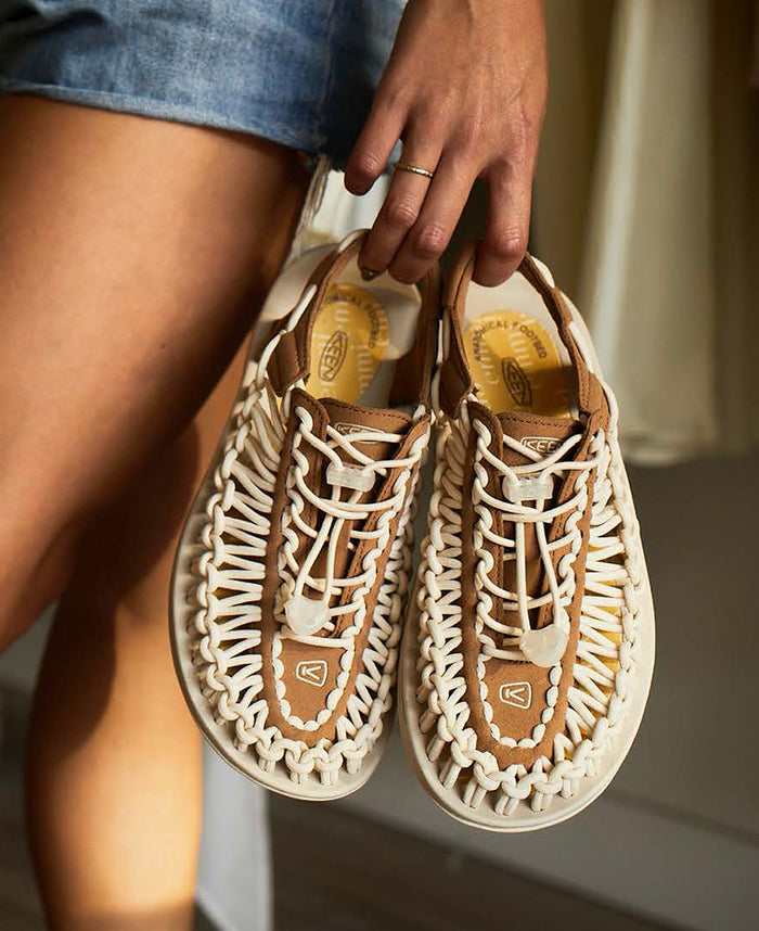 Men's UNEEK Sneaker | Timberwolf/Plaza Taupe