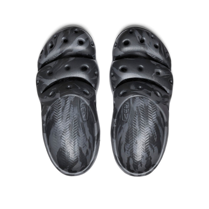 image|one|both|both|Men's Yogui Clog - Pair Angle Image