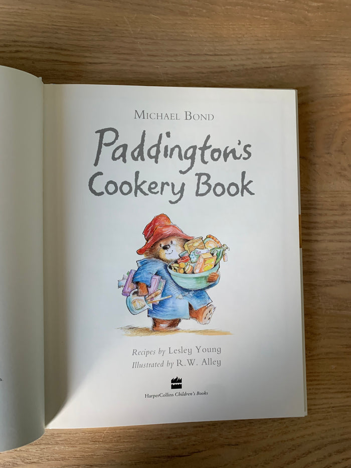 Michael Bond. Paddington's Cookery Book