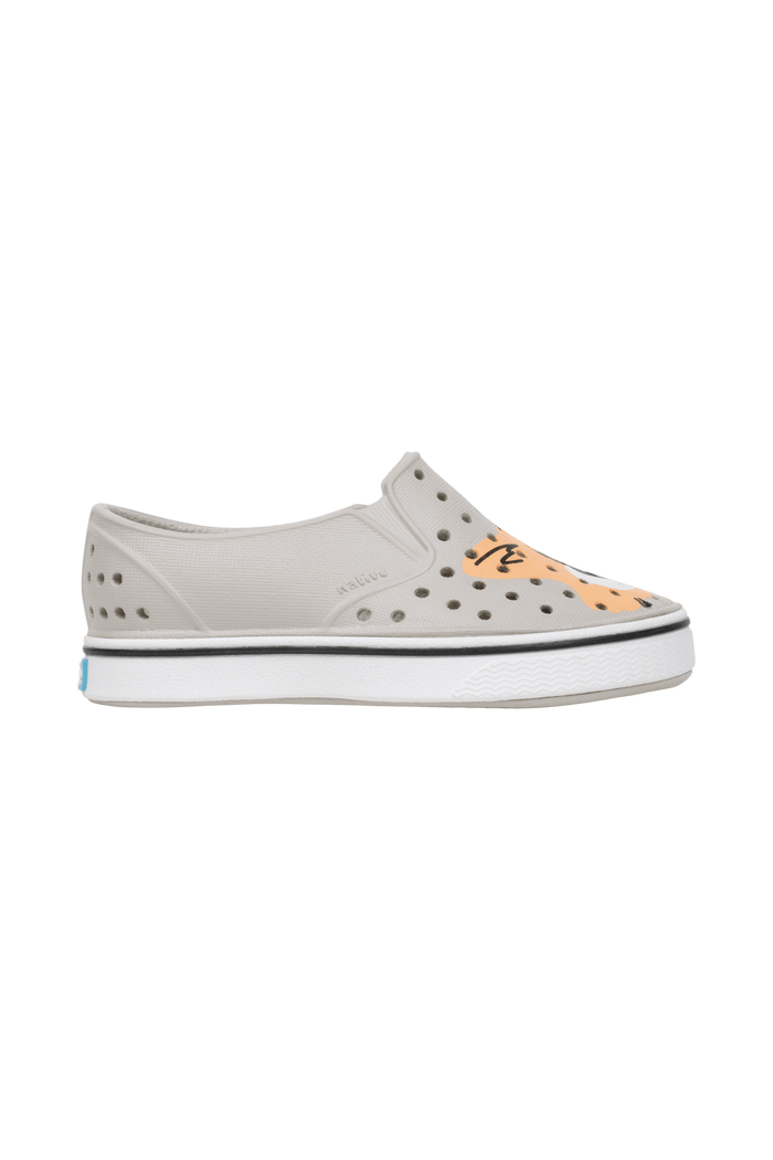 Side view of a Native Shoes Kids Miles Block Kids Footwear in Slkgry/Shlwht/Corgidogbloc