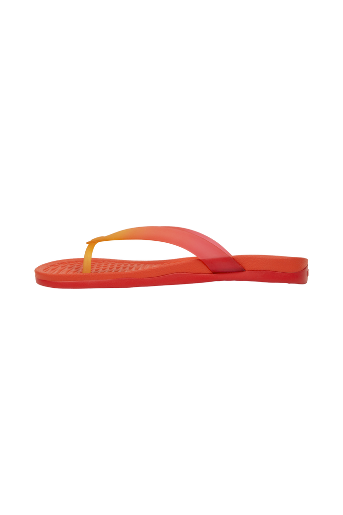 Angled view of a Native Shoes Paolo Wanderfoam Ombre | Firerd/Trchrd/Trchpynomb Footwear in Firerd/Trchrd/Trchpynomb