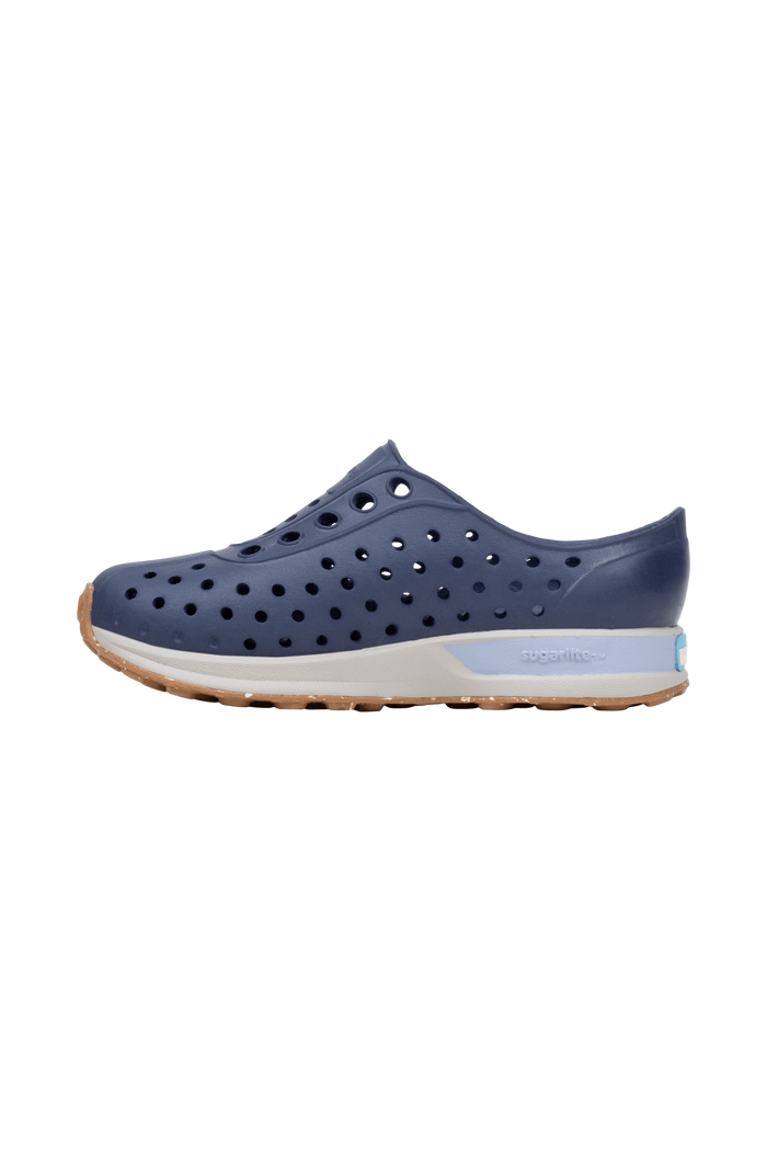 Angled view of a Native Shoes Kids Robbie Block Kids | Rgtabl/Slkgry/Kingr/Uvspckrb Footwear in Rgtabl/Slkgry/Kingr/Uvspckrb