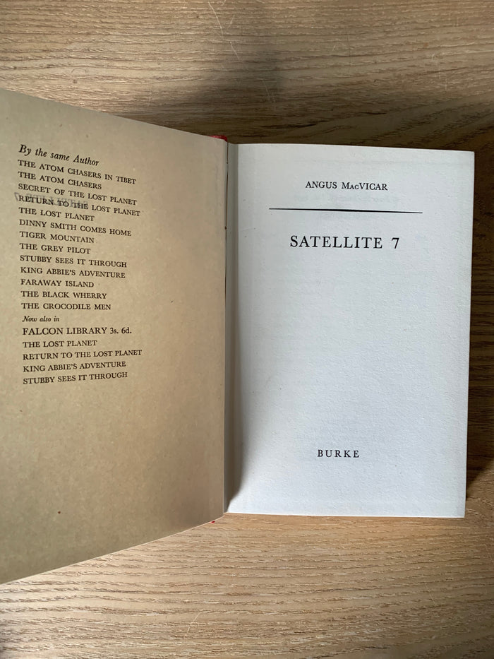Satellite 7