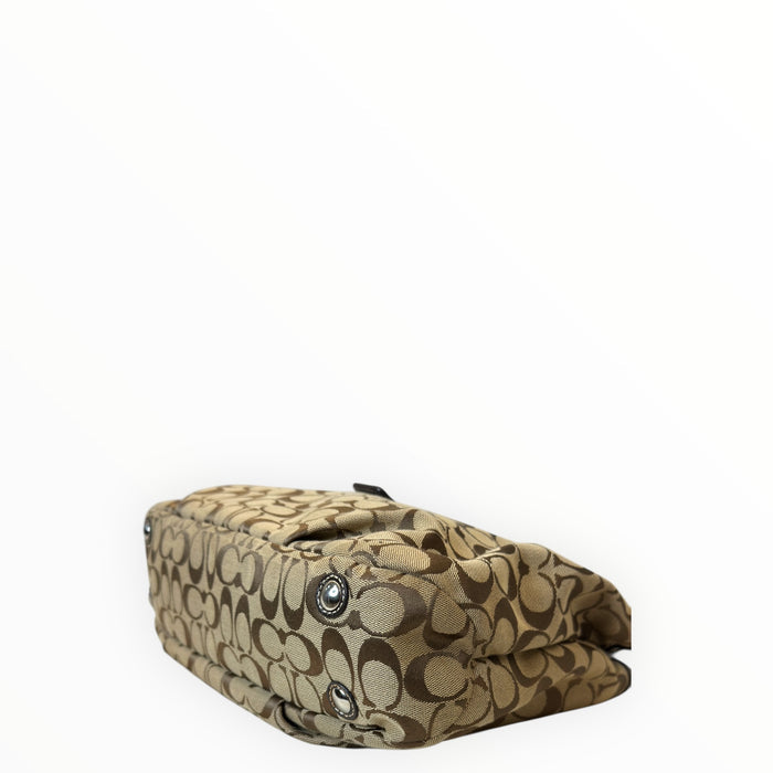 Coach Soho Lynn Hobo Bag Beige/Brown Signature Canvas