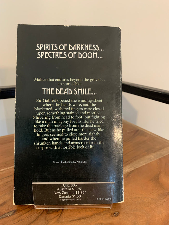The Thirteenth Fontana Book of Great Ghost Stories