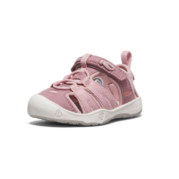 image|one|both|both|Toddlers' Moxie Sandal - Angle Image
