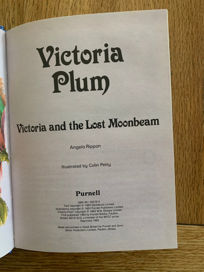 Victoria Plum - Victoria and the Lost Moonbeam