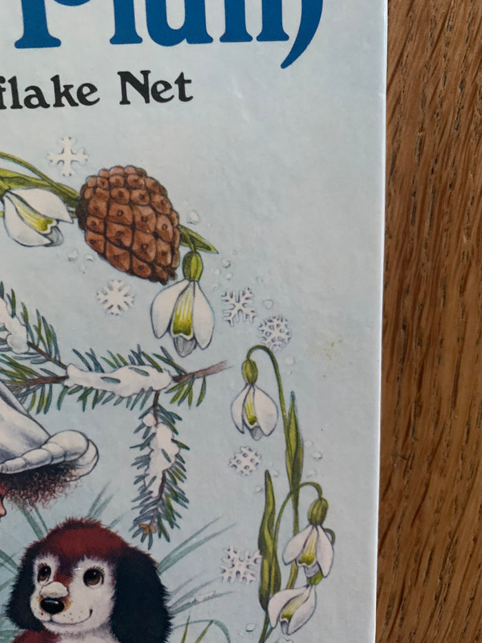 Victoria Plum - Victoria's Snowflake Net