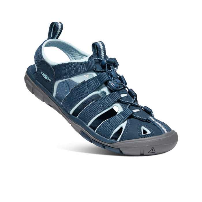 image|one|both|both|Women's Clearwater CNX Sandal - Angle Image