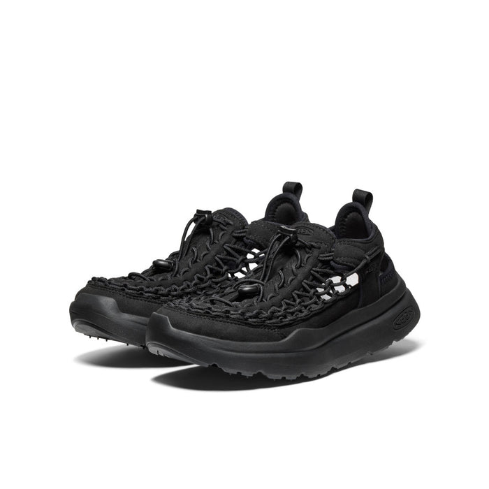 image|one|both|both|Women’s UNEEK WK Sneaker - Pair Angle Image